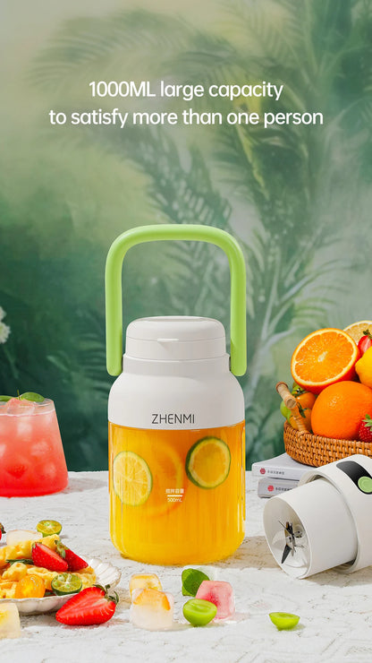 USB-C Portable Fruit Juicer